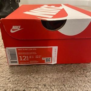 Kids Nike dunk low 12.5 toddler/ little kid